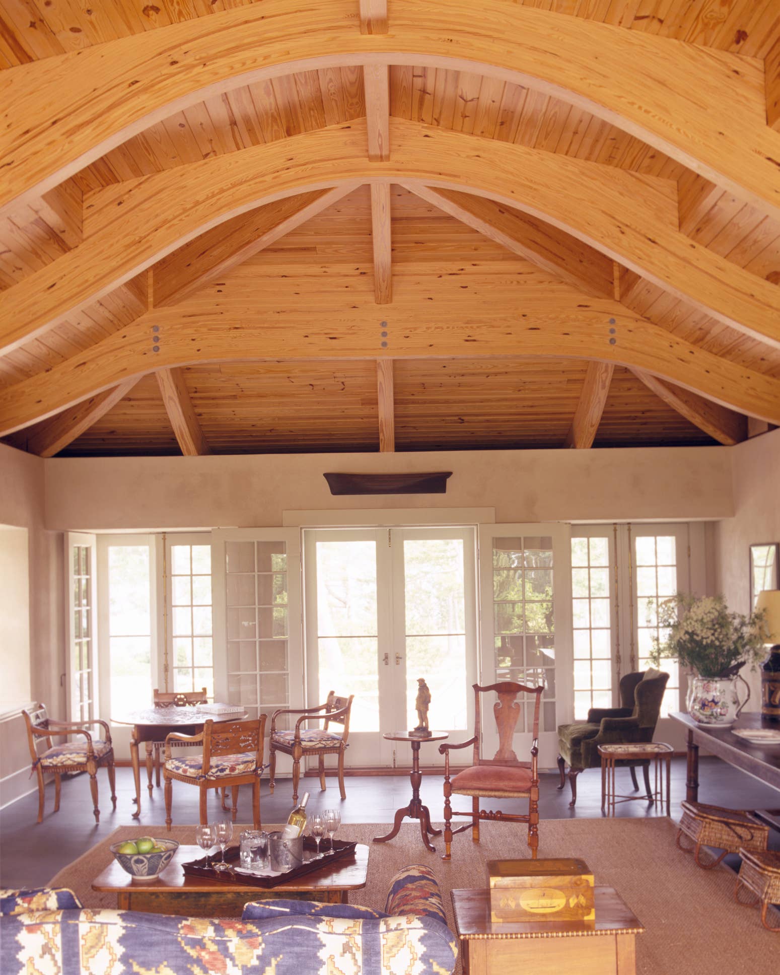 Vol Ceiling What is a Vaulted Ceiling? Plus Pros & Cons of This Popular ...