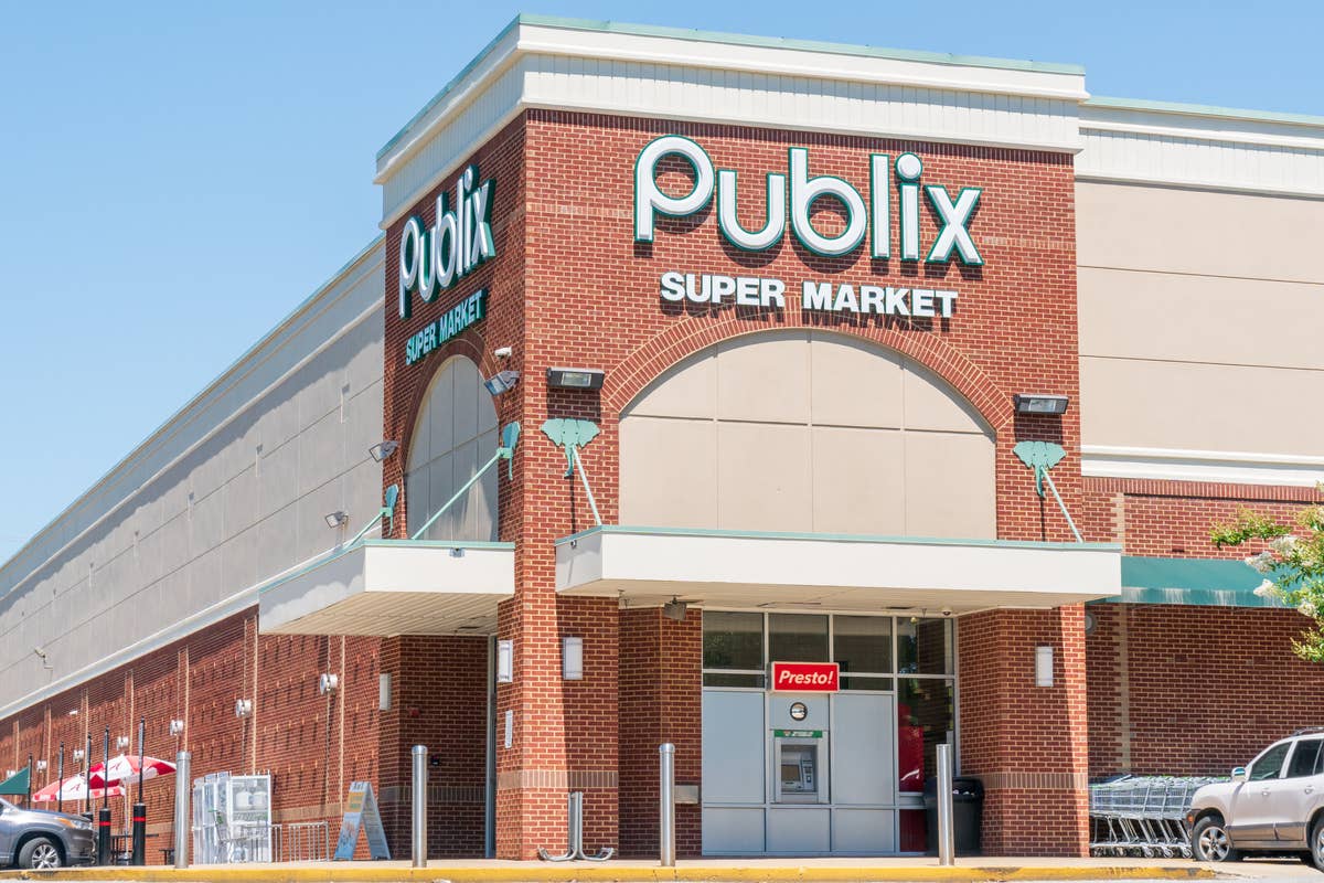 Is Publix Open on Memorial Day? 2025 Holiday Hours - Parade Home & Garden