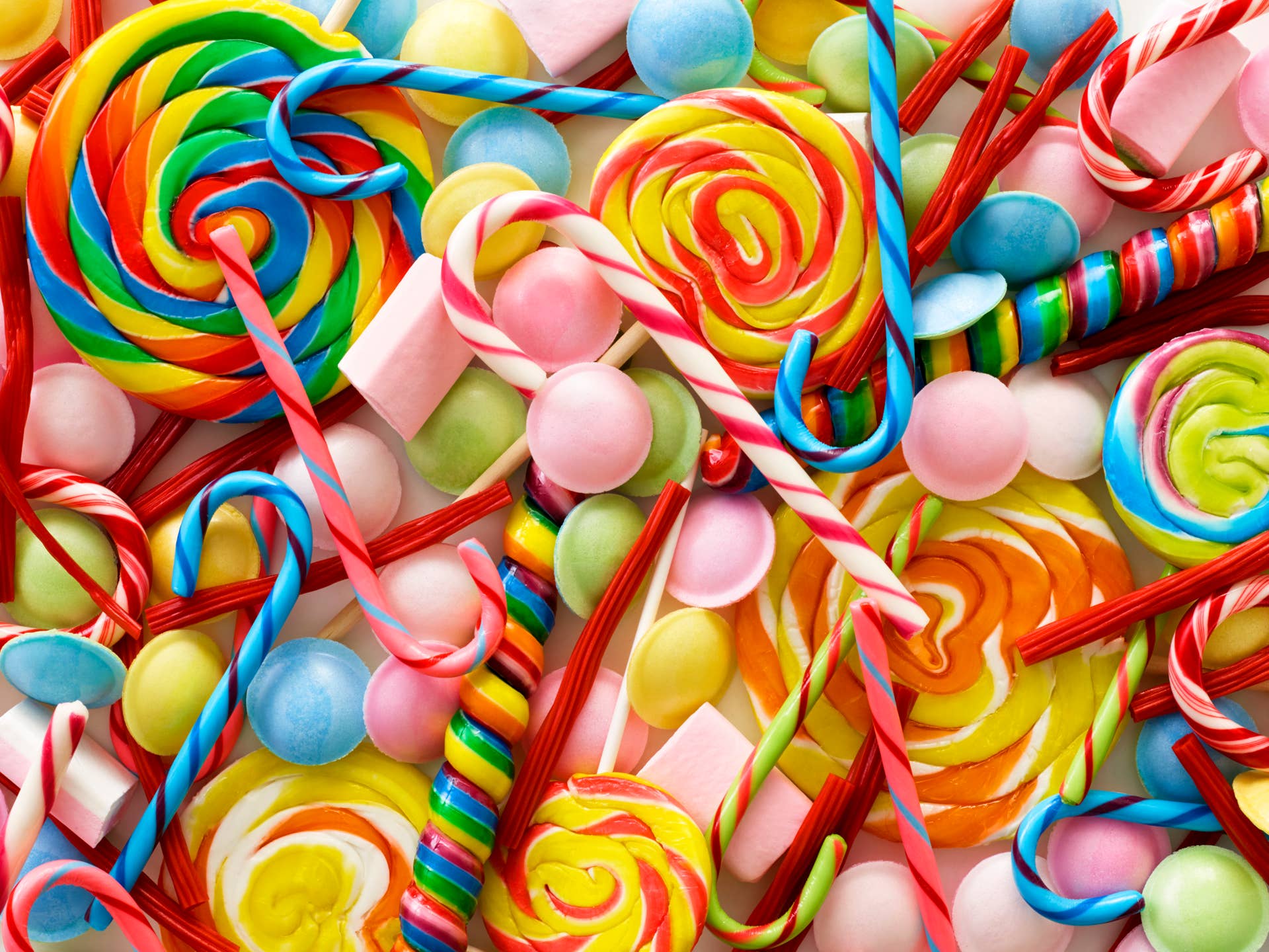 Woman Transforms Thrifted Find Into Playful Candy Table - Parade Home ...