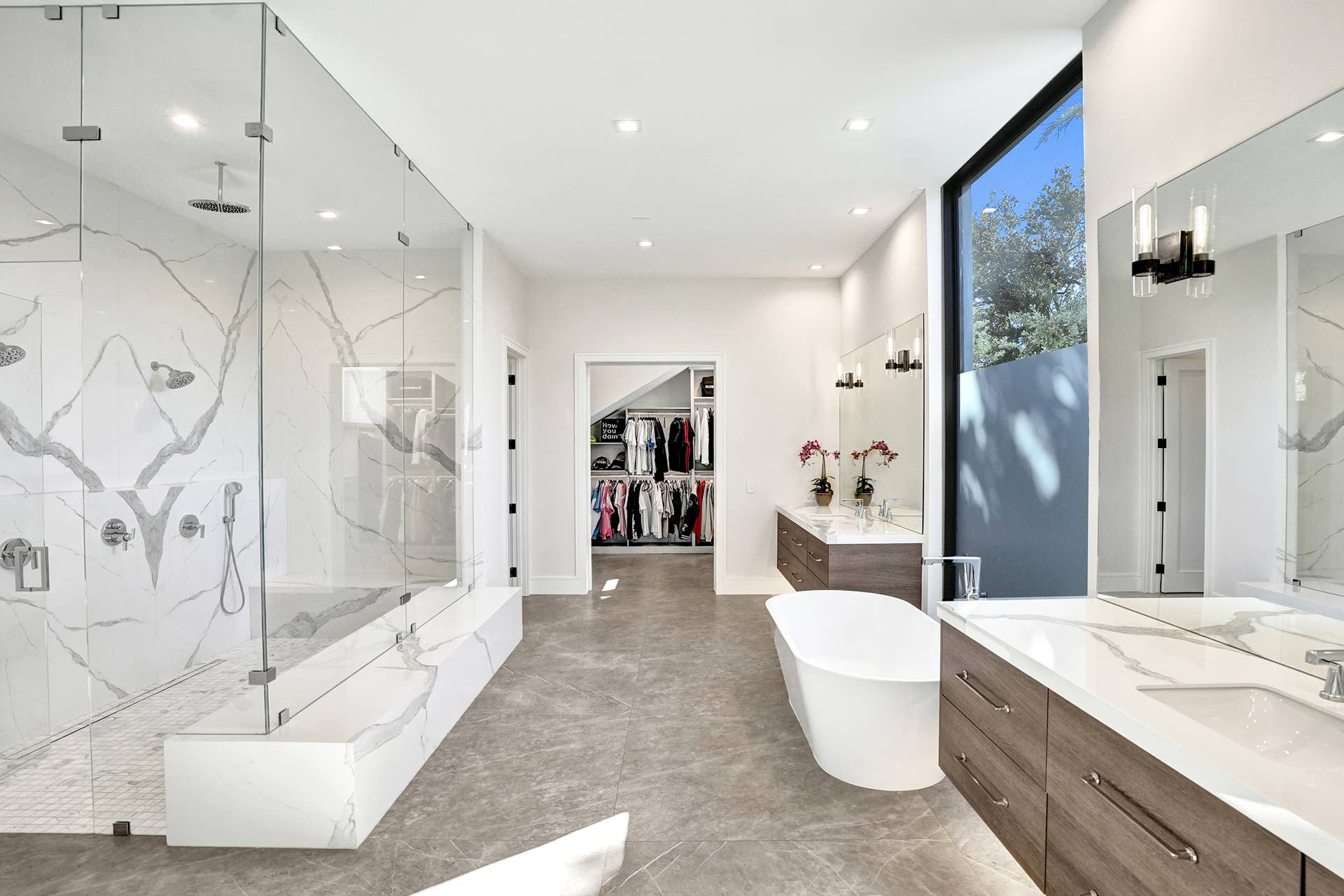 NHL Star Sam Reinhart Buys $9M Mansion From Soccer Player Sergio ...