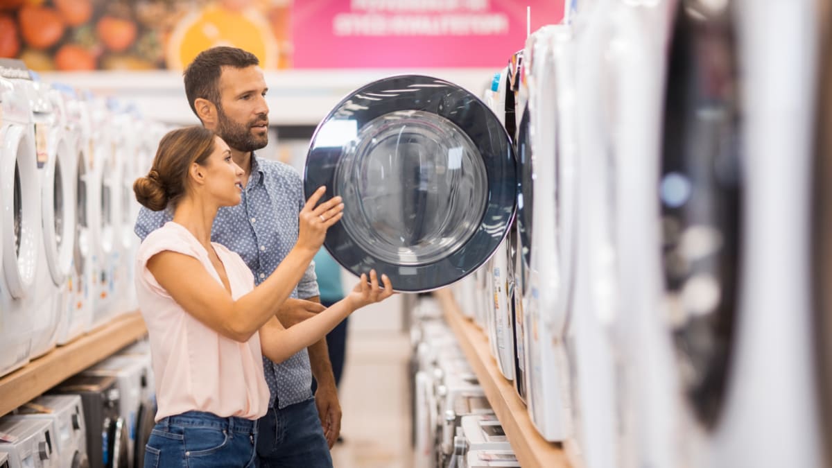 When Is the Best Time of Year To Buy Appliances in 2023? - Parade 