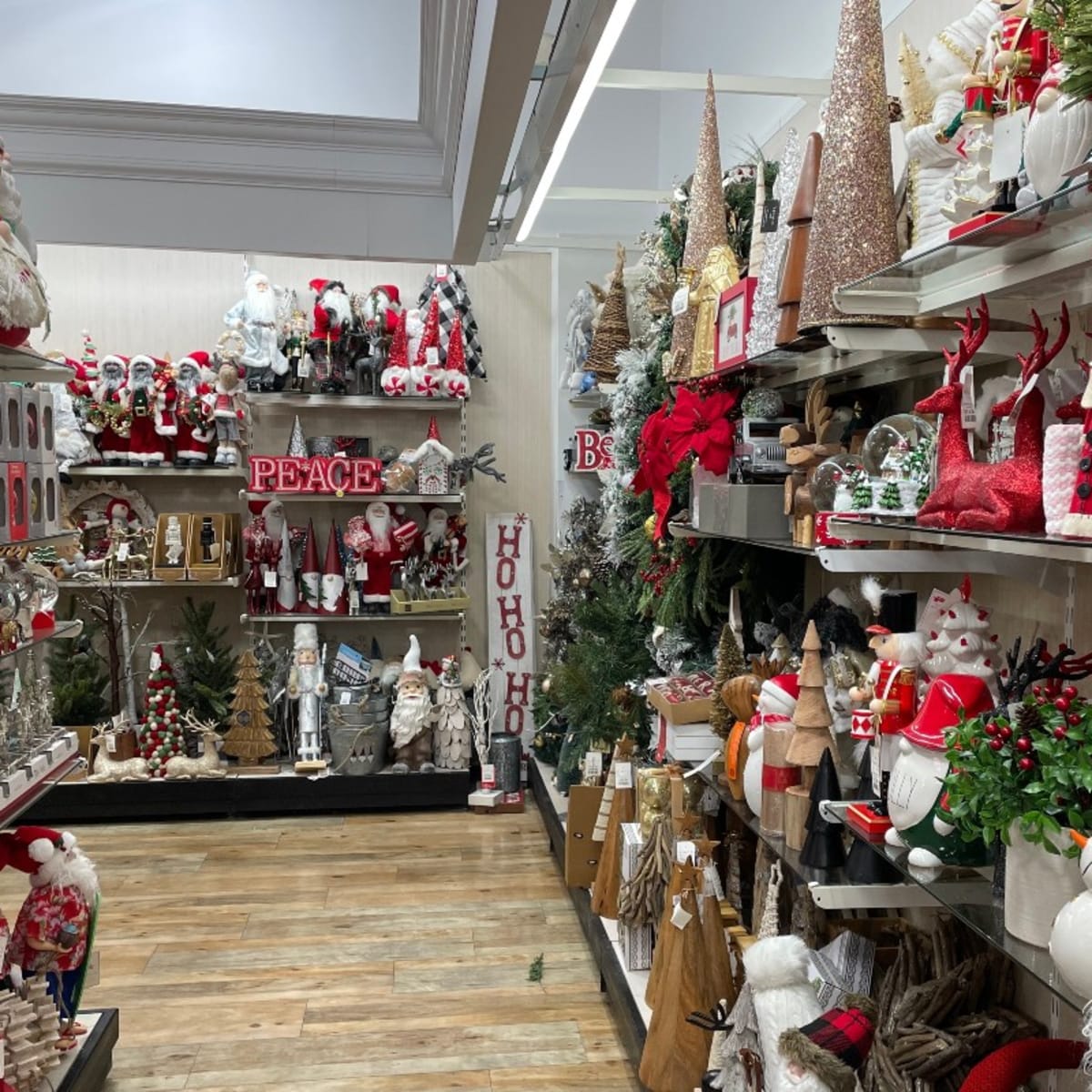 Homegoods s Holiday Decor is Here And People Are Running To Buy It Parade Home Garden