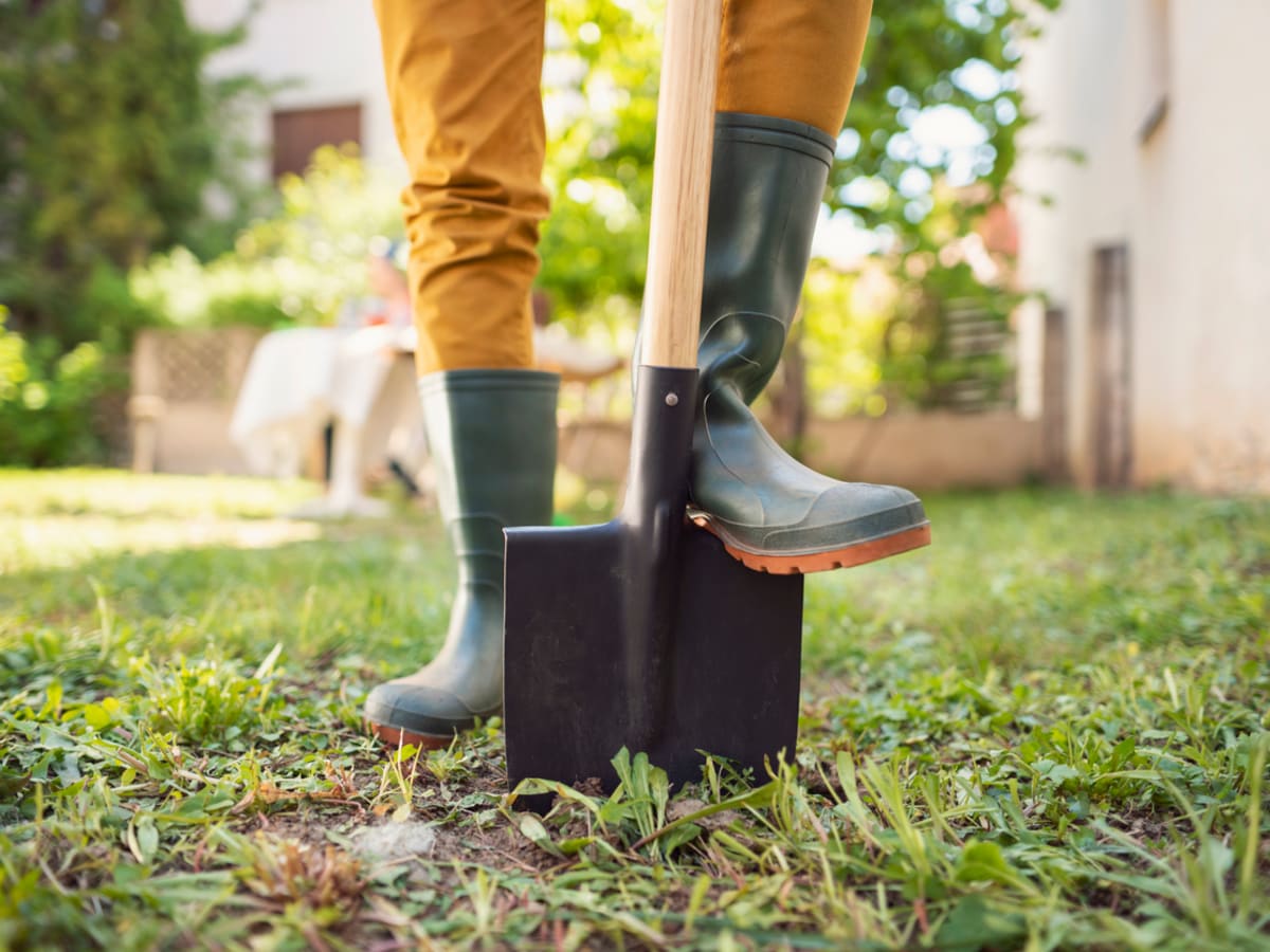 20 Best Gardening Shoes for Women 2023 Parade Home Garden