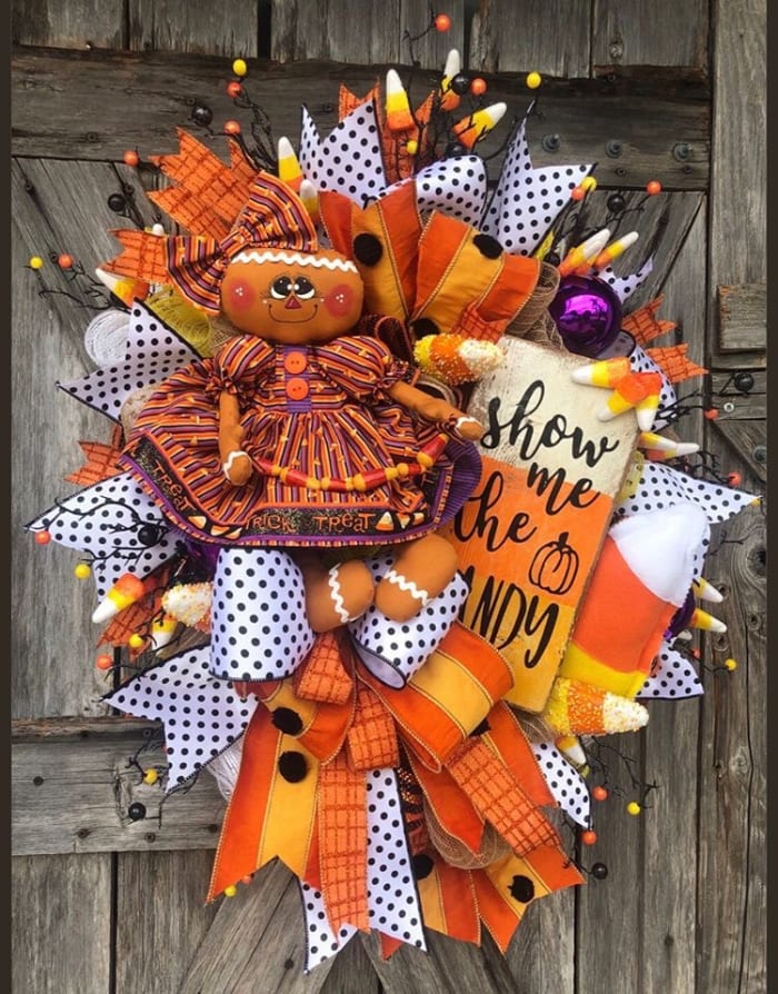 50 Halloween Wreath Ideas to DIY Parade Home & Garden