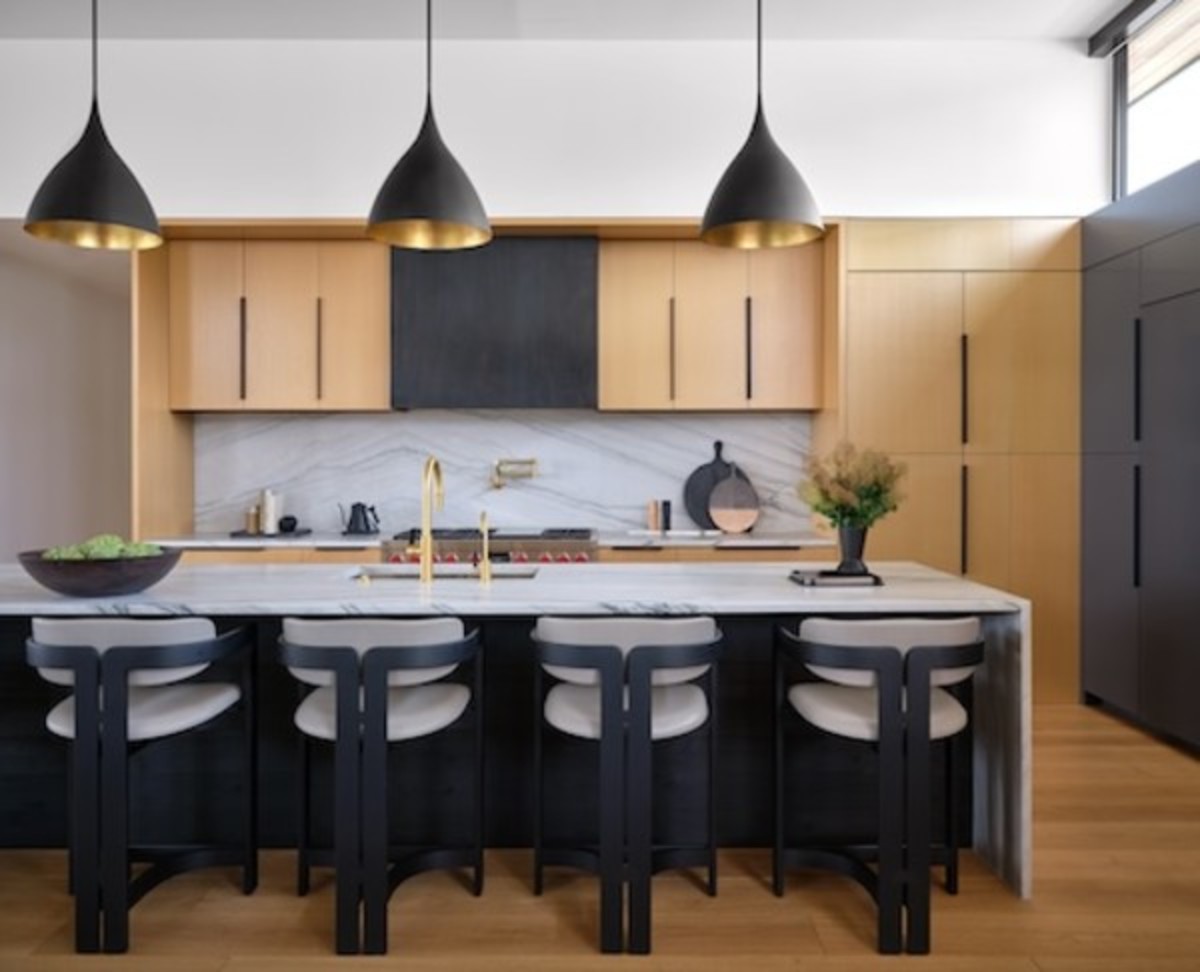 16 Ideas for Kitchen Islands With Seating, Designers Explain - Parade ...