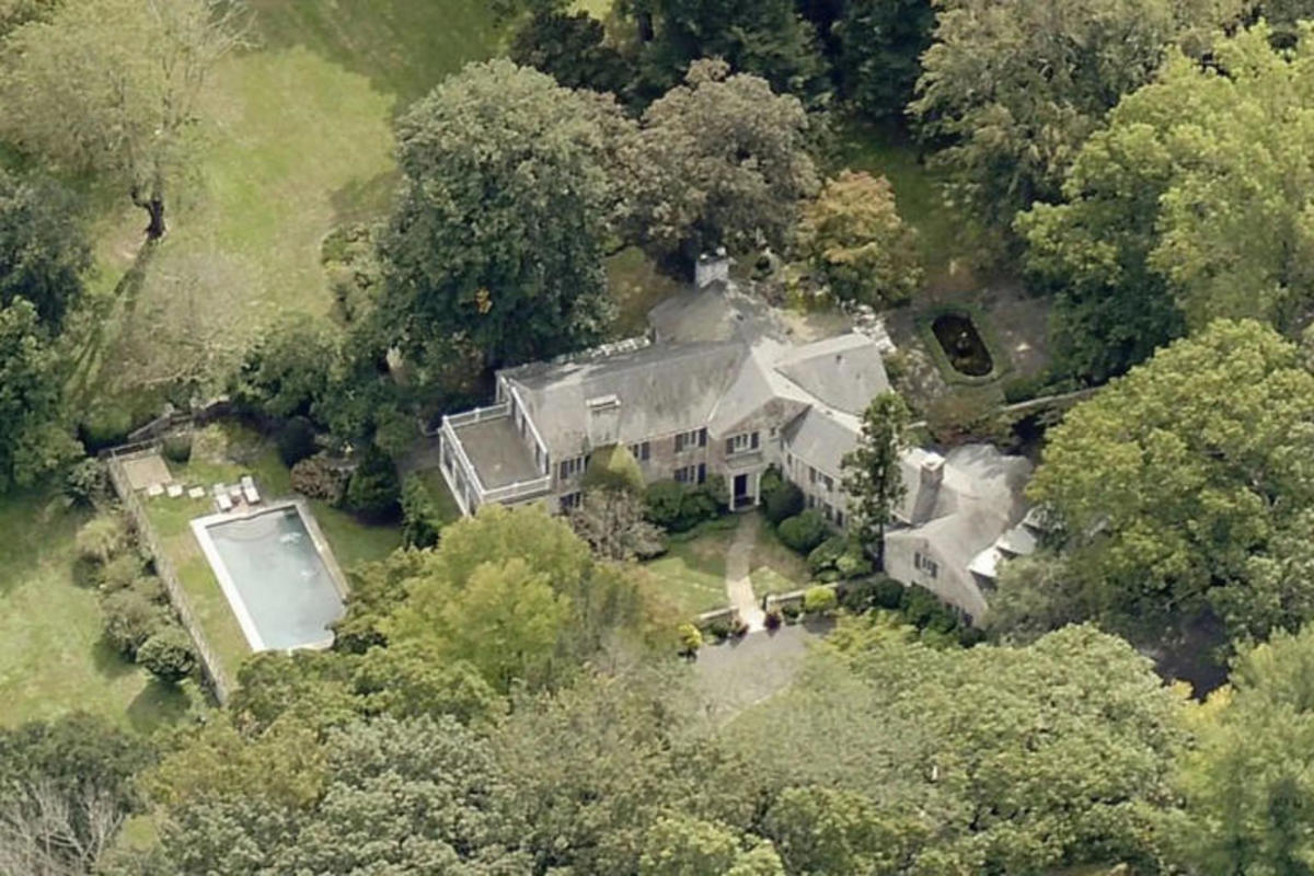 Richard Gere Sells Connecticut Mansion for 11 Million for the Sweetest