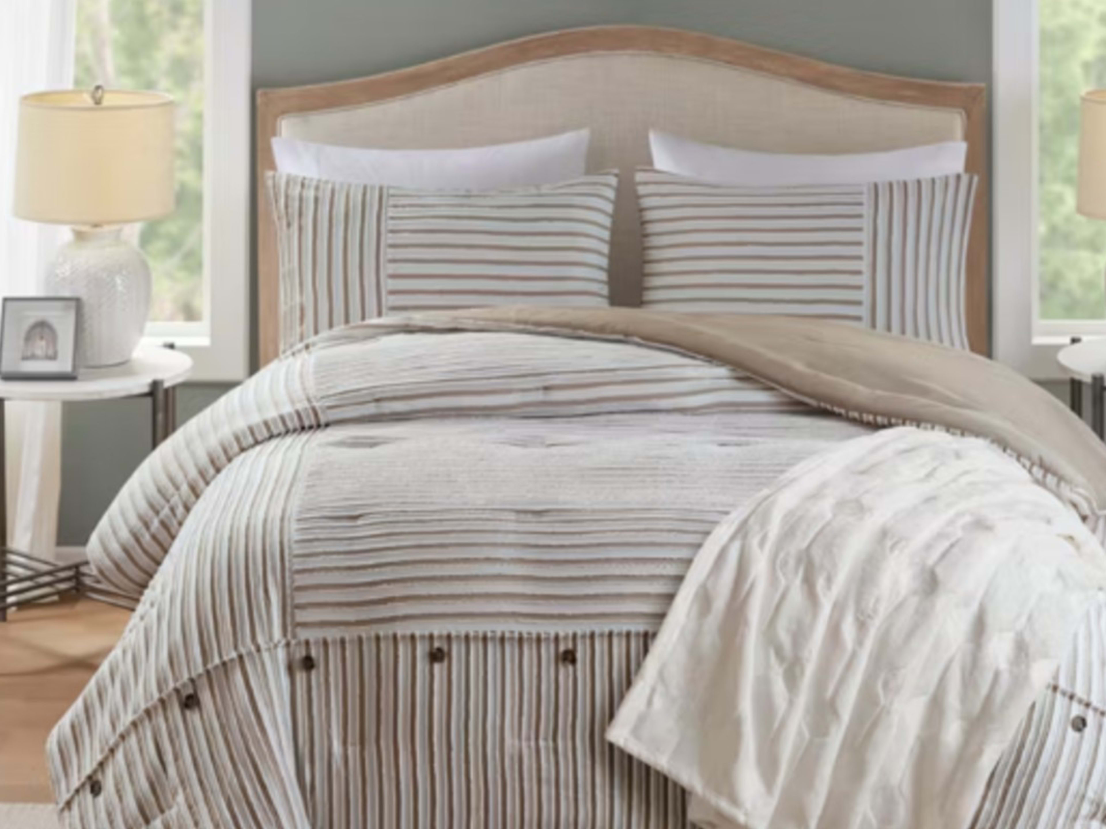 Redecorate Your Entire Bed for Less Than 60 This Week With ALDI's