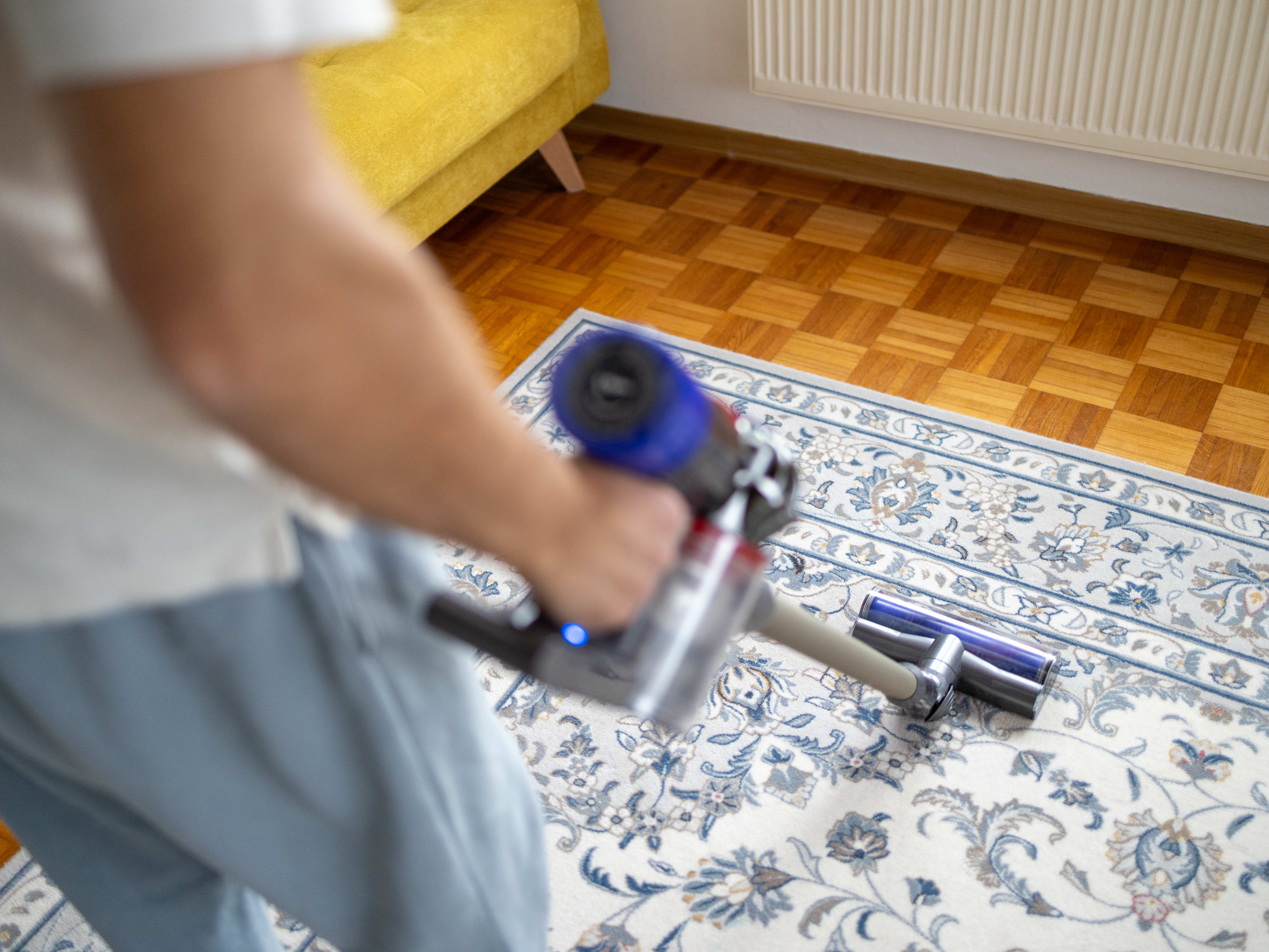 Shark Power Pro Flex Reveal Plus Review - Parade Home & Garden