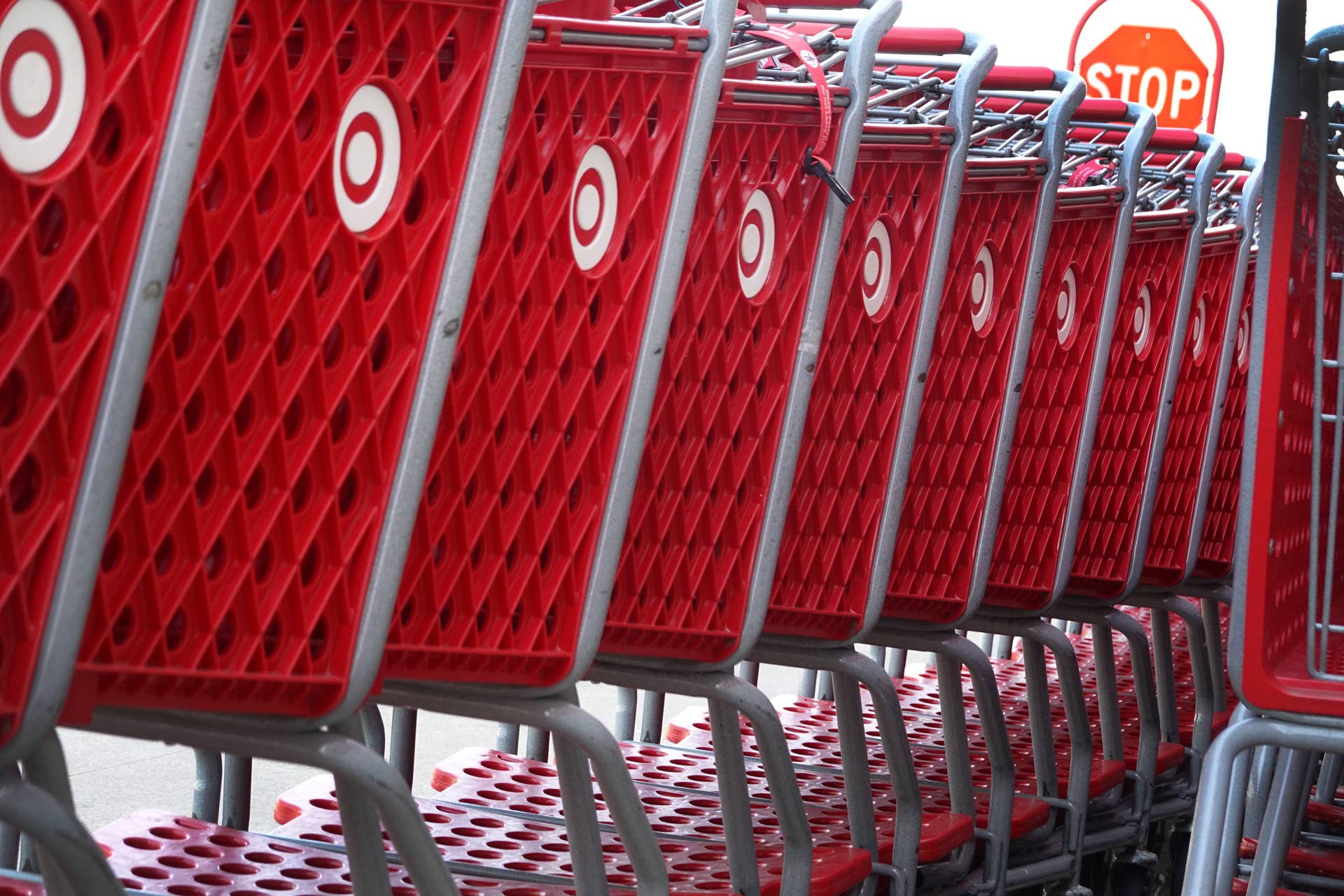 Target Mall Hack Woman Shares Viral 'Life Changing' Target Cart Hack - Parade Home & Garden