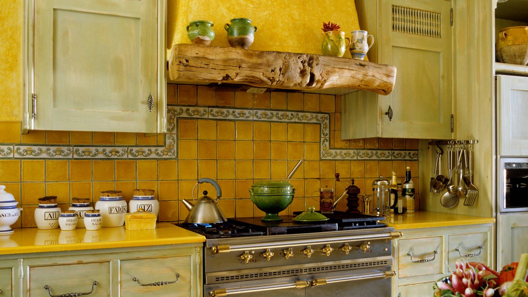 41 Kitchen Color Ideas To Elevate the Heart of Your Home - Parade Home ...
