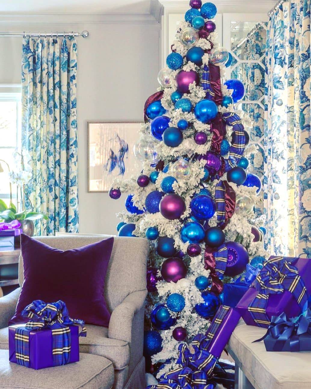 40 Christmas Tree Themes to Try Out in 2024 - Parade Home & Garden