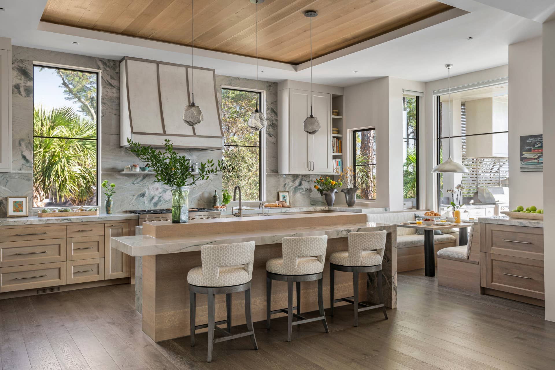 20 Kitchen Countertop Ideas That Add Form and Function - Parade Home ...